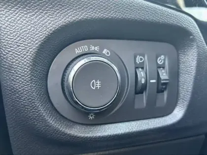 Photo 19 Opel Corsa  1.2 Turbo 100 ch BVM6