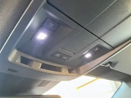 Photo 58 Peugeot 3008  Electrique 210 ch 73 kWh