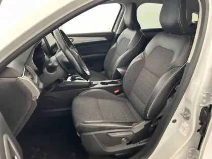 Photo 17 Renault Arkana  E-Tech 145 - 21B