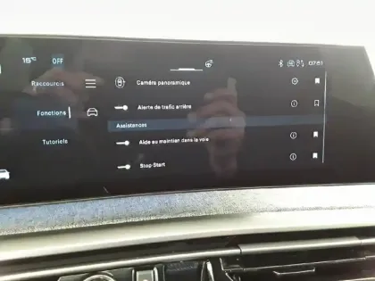 Photo 24 Peugeot 3008  Hybrid 145 e-DCS6