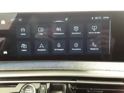 Photo 23 Peugeot 3008  Hybrid 145 e-DCS6