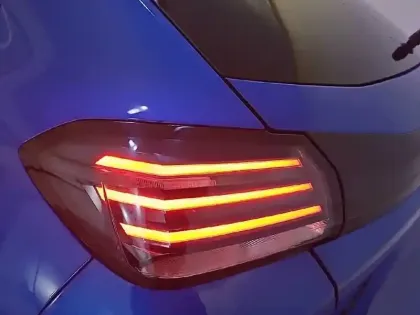 Photo 46 Peugeot 208  PureTech 100 S&S BVM6