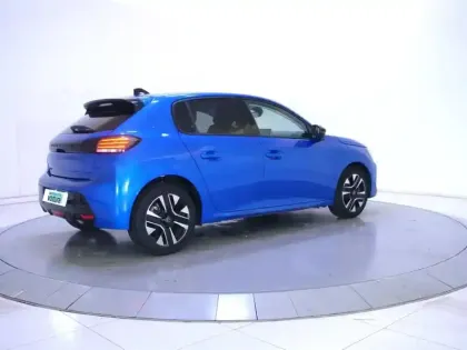 Photo 34 Peugeot 208  PureTech 100 S&S BVM6