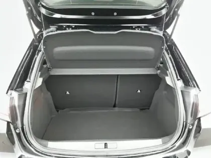 Photo 5 Peugeot 208  Hybrid 100 e-DCS6