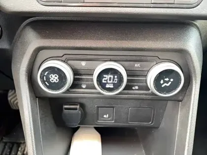 Photo 21 Dacia Jogger  TCe 110 5 places