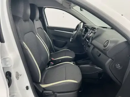 Photo 22 Dacia Spring 