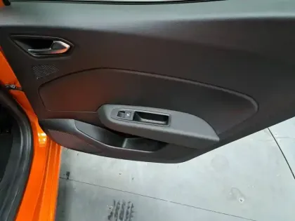 Photo 23 Renault Clio  TCe 140