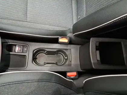 Photo 35 Renault Clio  TCe 140