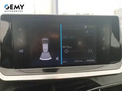 Photo 11 Peugeot 208  Electrique 50 kWh 136ch