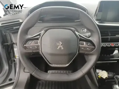 Photo 13 Peugeot 2008  Electrique 136 ch