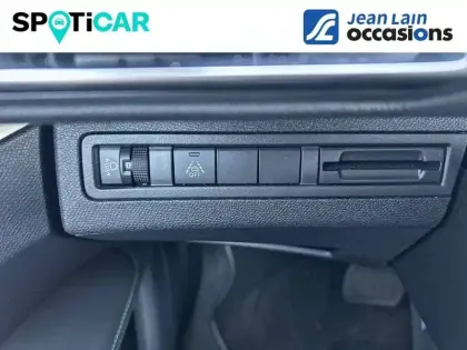 Photo 20 Peugeot 3008  Puretech 130ch S&S EAT8