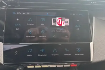 Photo 46 Peugeot 308  BlueHDi 130ch S&S EAT8