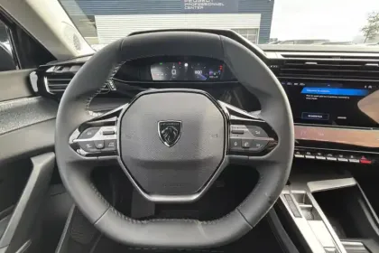 Photo 44 Peugeot 308  BlueHDi 130ch S&S EAT8