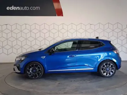 Photo 1 Renault Clio  E-Tech full hybrid 145