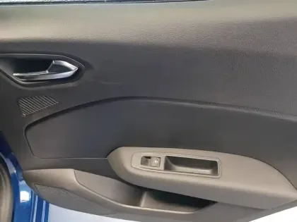 Photo 64 Renault Clio  E-Tech full hybrid 145