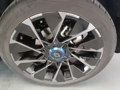 Photo 30 Renault Clio  E-Tech full hybrid 145