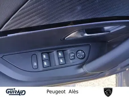 Photo 11 Peugeot 2008  Electrique 54 kWh 156 ch