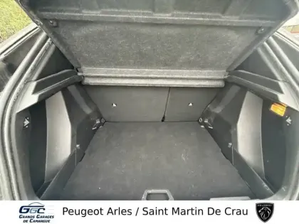 Photo 5 Peugeot 2008  PureTech 130 S&S BVM6