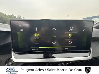 Photo 14 Peugeot 2008  PureTech 130 S&S BVM6