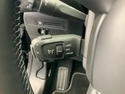 Photo 16 DS DS 3 DS3 Crossback E-Tense Louvre