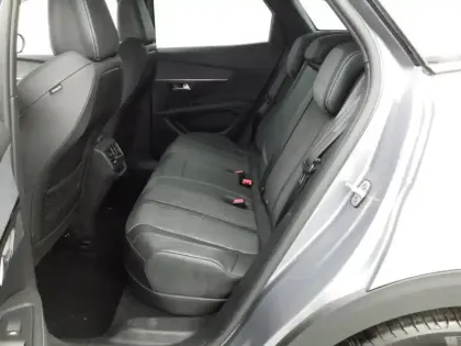 Photo 17 Peugeot 3008  Hybrid 225 e-EAT8 Allure Pack