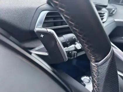 Photo 17 Peugeot 3008  BlueHDi 130ch S&S EAT8 GT