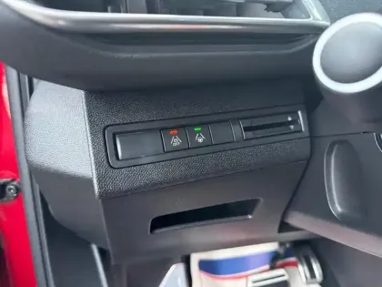 Photo 27 Peugeot 3008  BlueHDi 130ch S&S EAT8 GT