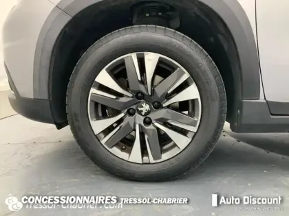 Photo 12 Peugeot 2008  PureTech 82ch S&S BVM5 Allure