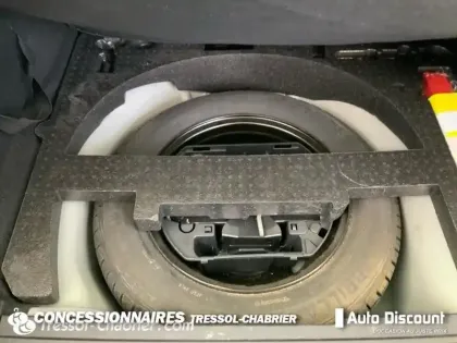 Photo 19 Peugeot 2008  PureTech 82ch S&S BVM5 Allure