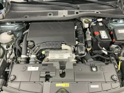 Photo 6 Citroën C4  PureTech 130 S&S BVM6 Shine