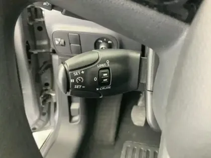 Photo 17 Citroën C3  BlueHDi 100 S&S BVM6 Feel