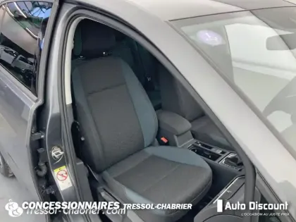 Photo 8 Volkswagen Golf  1.5 TSI 150 EVO DSG7 IQ.DRIVE