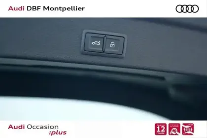 Photo 35 Audi Q3 45 TFSIe 245 ch S tronic 6 S line