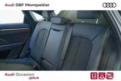 Photo 33 Audi Q3 45 TFSIe 245 ch S tronic 6 S line