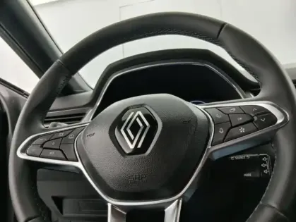 Photo 24 Renault Captur E-Tech full hybrid 145 ch Techno