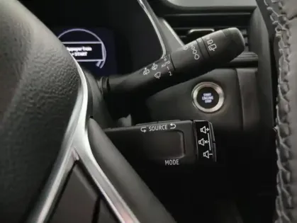 Photo 25 Renault Captur E-Tech full hybrid 145 ch Techno