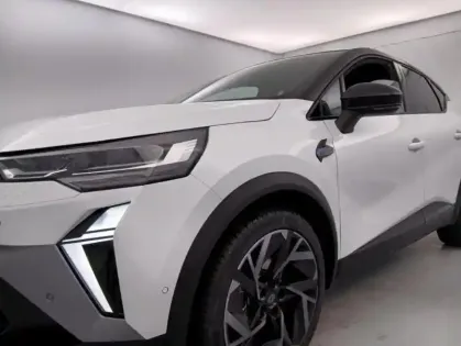 Photo 17 Renault Captur E-Tech full hybrid 145 ch esprit Alpine