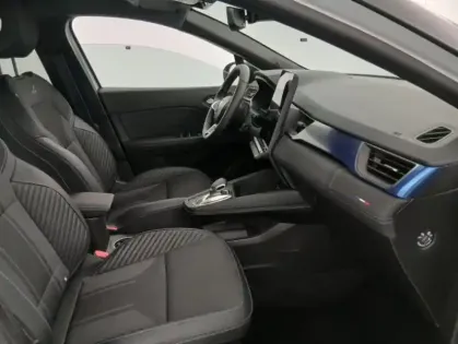 Photo 13 Renault Captur E-Tech full hybrid 145 ch esprit Alpine