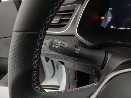 Photo 27 Renault Captur E-Tech full hybrid 145 ch esprit Alpine