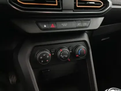 Photo 20 Dacia Sandero ECO-G 100 - 22 Stepway Confort