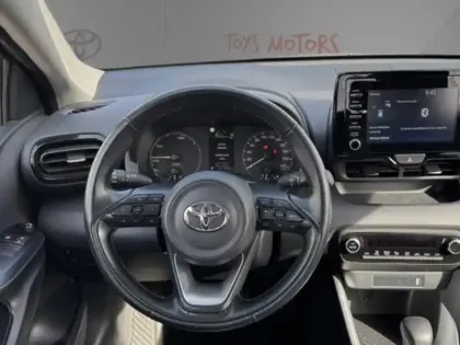 Photo 14 Toyota Yaris Hybride 116h Dynamic MY22