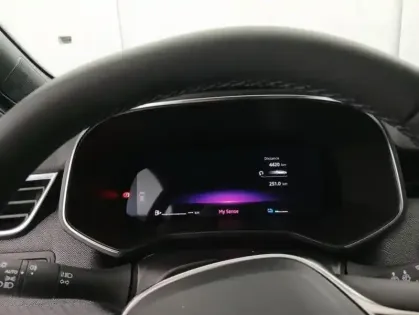 Photo 20 Renault Clio V E-Tech full hybrid 145 ch GSR2 Techno