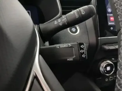 Photo 26 Renault Clio V E-Tech full hybrid 145 ch GSR2 Techno