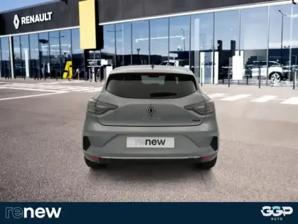 Photo 8 Renault Clio V E-Tech full hybrid 145 ch GSR2 Techno