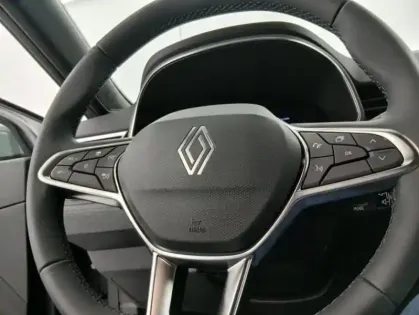 Photo 25 Renault Clio V E-Tech full hybrid 145 ch GSR2 Techno