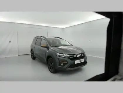 Photo 1 Dacia Jogger Hybrid 140 7 places GSR2 Extreme