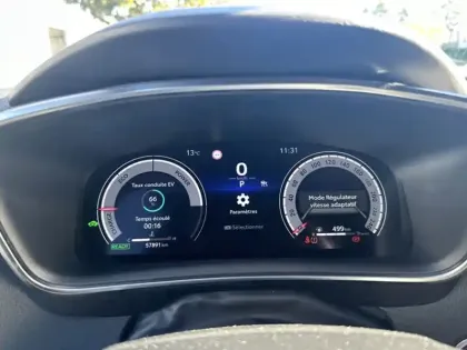 Photo 26 Toyota Corolla Hybride 196h GR Sport 2.0 196 ch