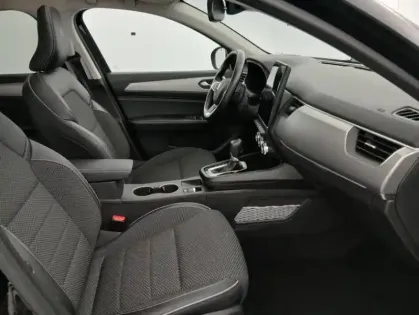 Photo 13 Renault Arkana mild hybrid 160 EDC FAP - 22 Techno