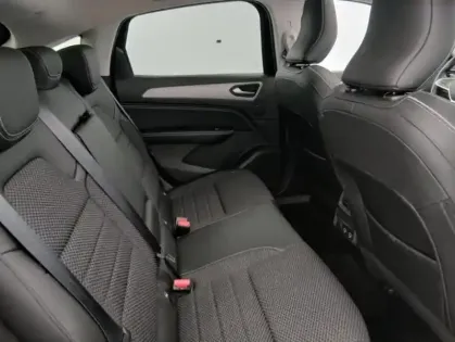 Photo 14 Renault Arkana mild hybrid 160 EDC FAP - 22 Techno