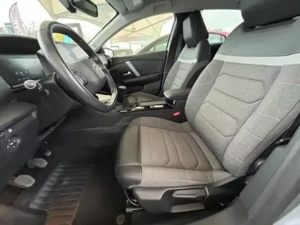 Photo 6 Citroën C4  PureTech 130ch S&S Feel Pack